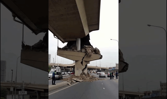 The bridge’s support collapsed after the earthquake, but it was only the outer concrete that hit the car. The bridge’s support collapsed after the earthquake, but it was only the outer concrete that hit the car.